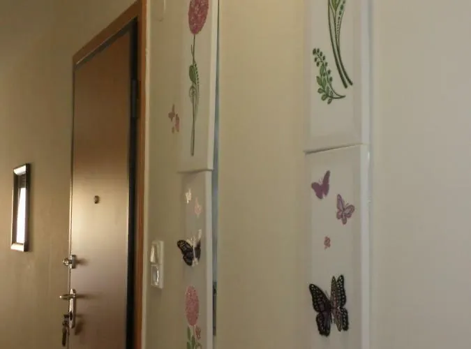 Christina νεα περαμοσ Néa Péramos